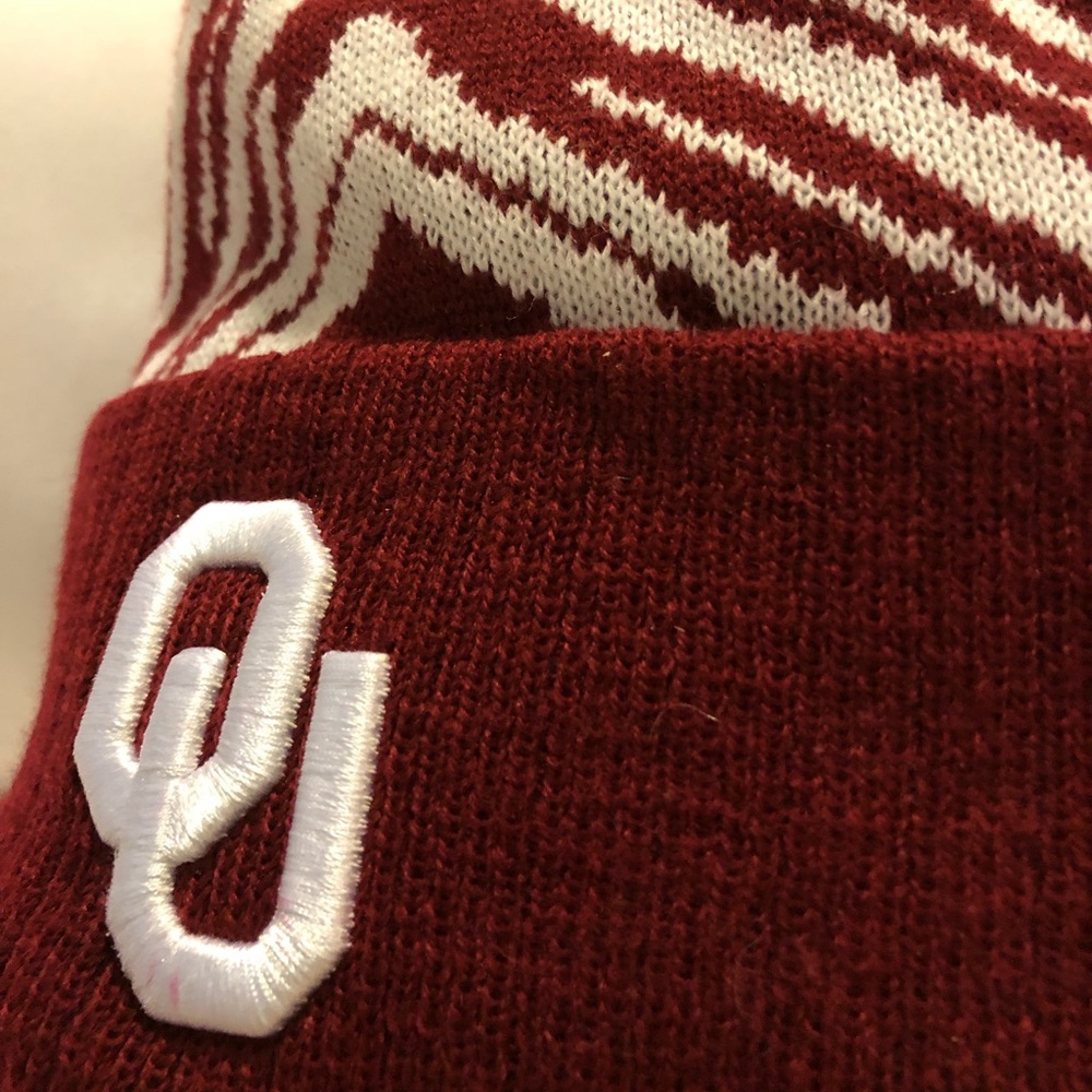 OU Oklahoma Sooners Zubaz Beanie